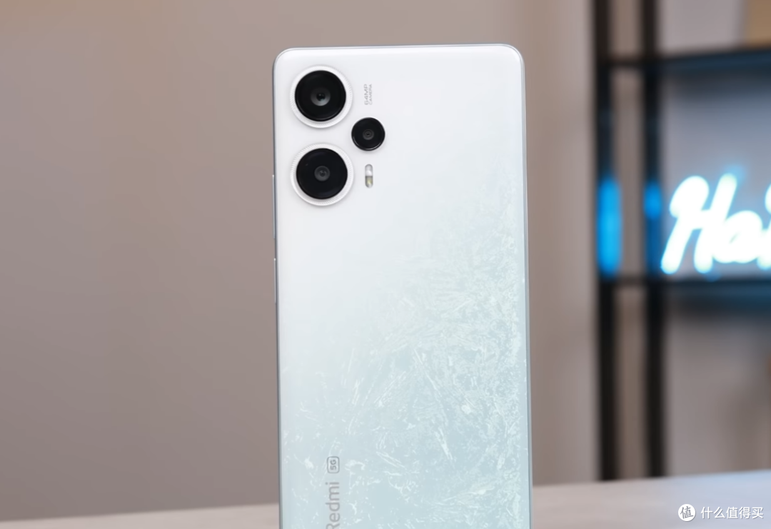 打破2023年行业新品首销纪录!16GB+1TB仅2599元,不愧是“黑马”