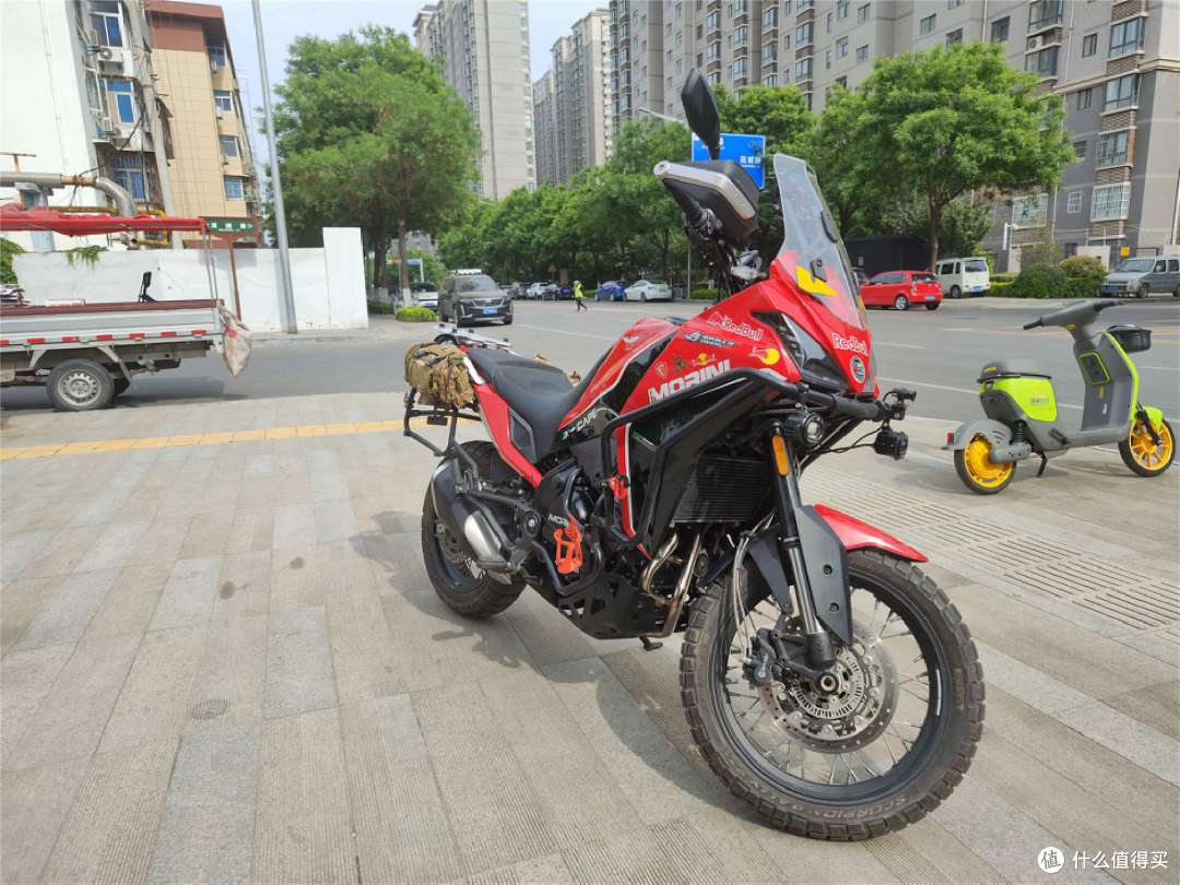 10元钱,给摩托车排气管抛个光,效果接近镀铬