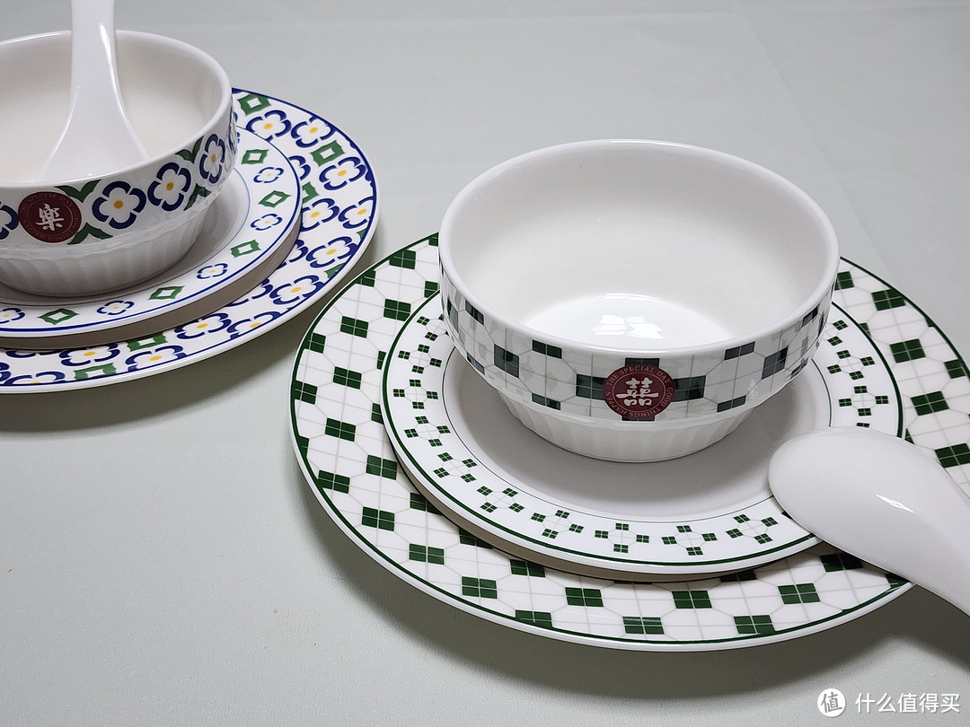 最美好的祝福莫过于“平安喜乐”,闺蜜结婚、家人有喜,一套“喜乐”餐具,把最好的祝愿送出去!