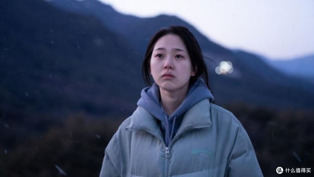 韩影《下一个素熙》:毕业即就业、就业即地狱...... 为何社会新鲜人一个个悄悄死去? 因为我们「不知道」