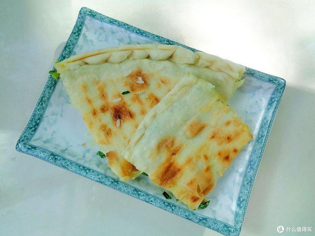 我家周末晚餐两菜两主食,发到群里,网友说,没法吃