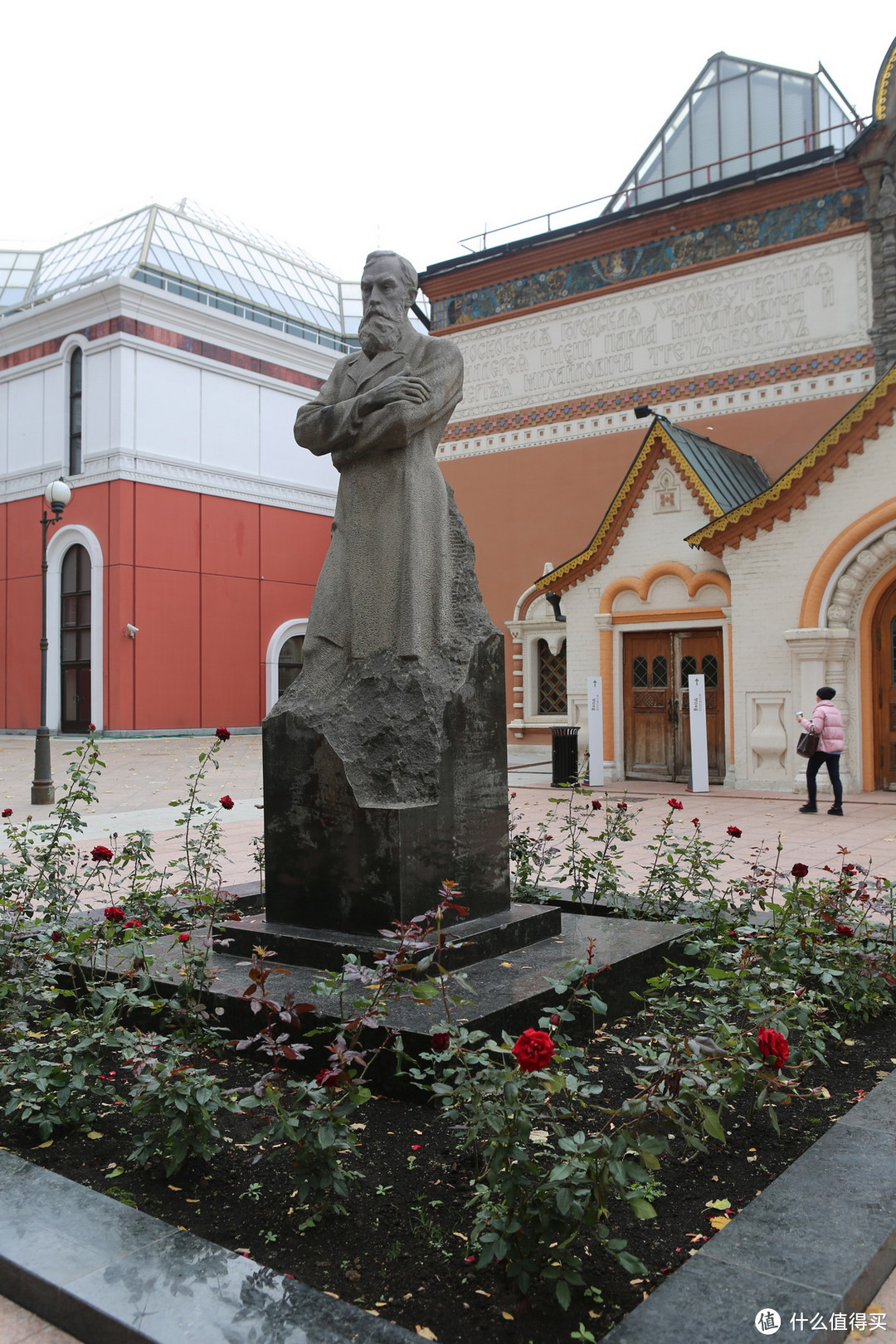 这是特列季亚科夫雕像