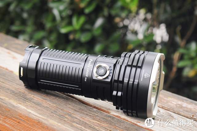 全能悍将,目之所及,皆为光明!Fenix LR40R V2.0强光搜索手电首测体验