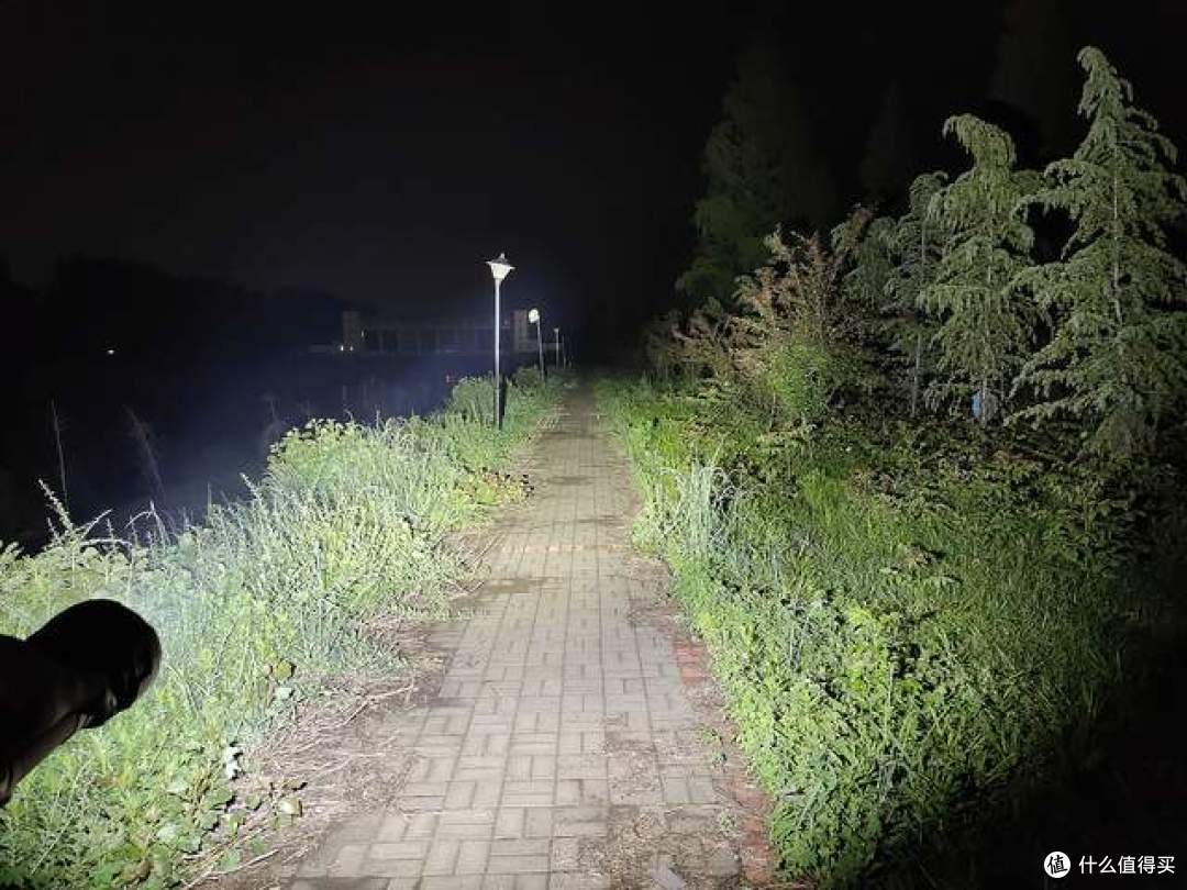 全能悍将,目之所及,皆为光明!Fenix LR40R V2.0强光搜索手电首测体验