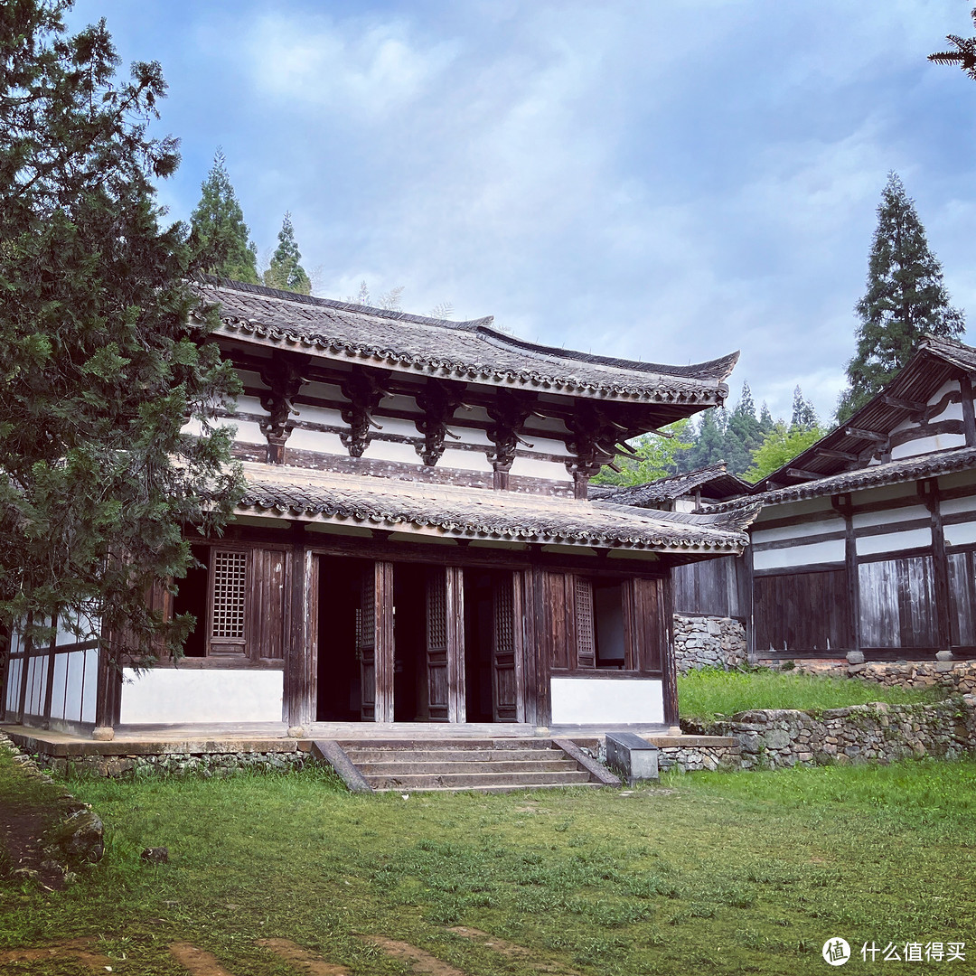 雾闯龙泉山，夜探时思寺，丽水不愧浙江山路骑行天花板！