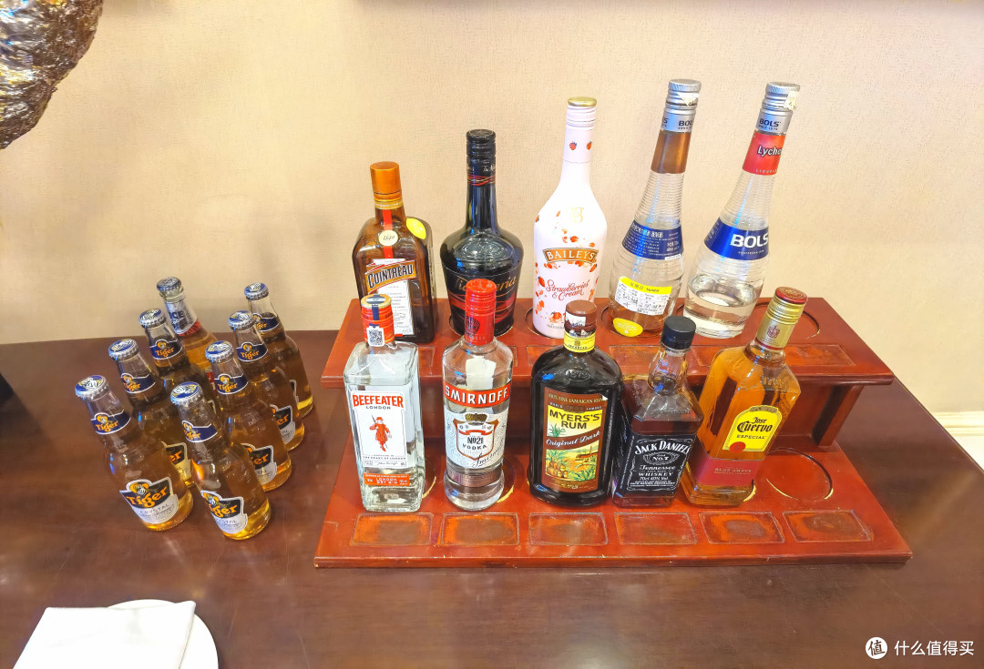 海口香格里拉酒店:豪华阁行政待遇+魔法学院主题自助晚餐体验