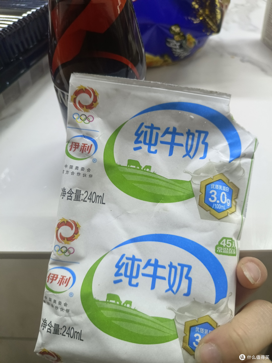 diy拿铁!教你在外一分钟自制牛奶咖啡