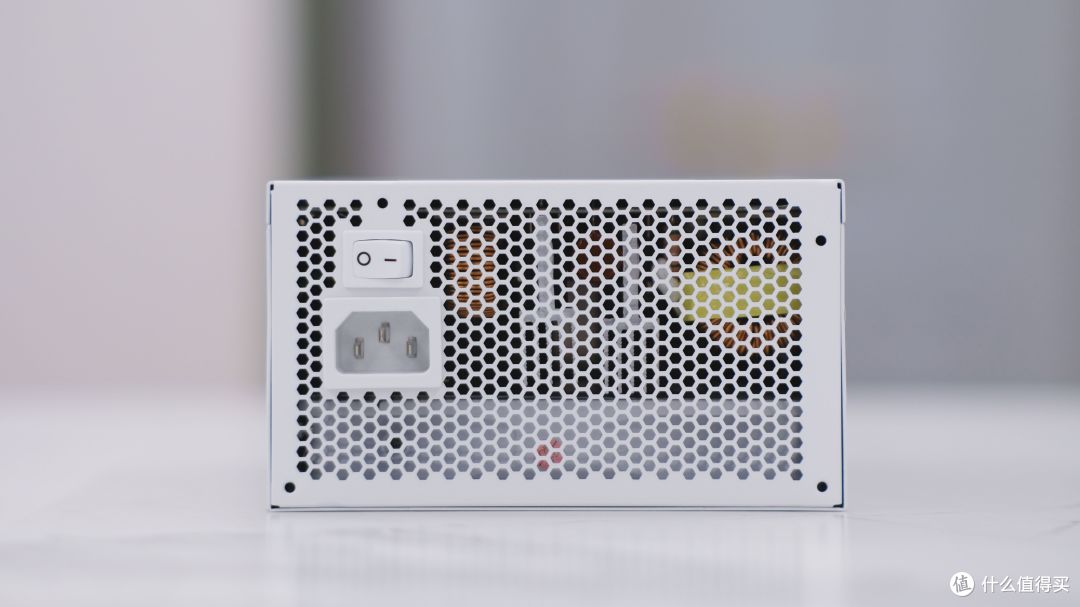 ATX3.0 电源时代已到 高性价比白色全模组电源推荐:艾湃电竞Apexgaming GTR-850MW