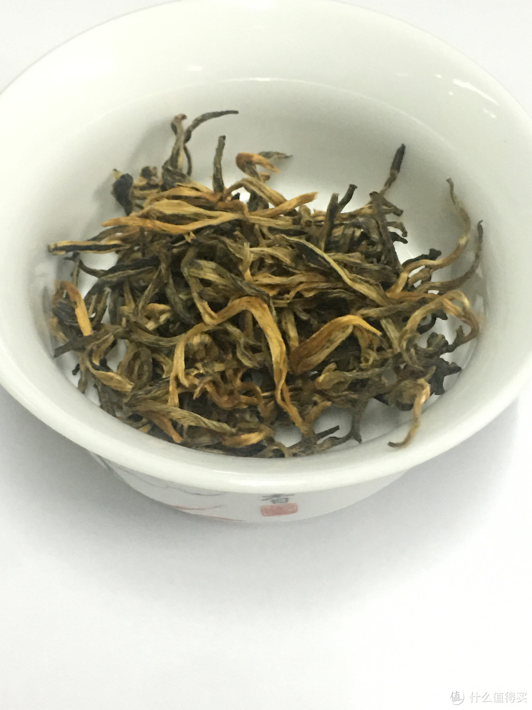 品味云南凤庆古树滇红茶，体验历史沉淀与自然之美