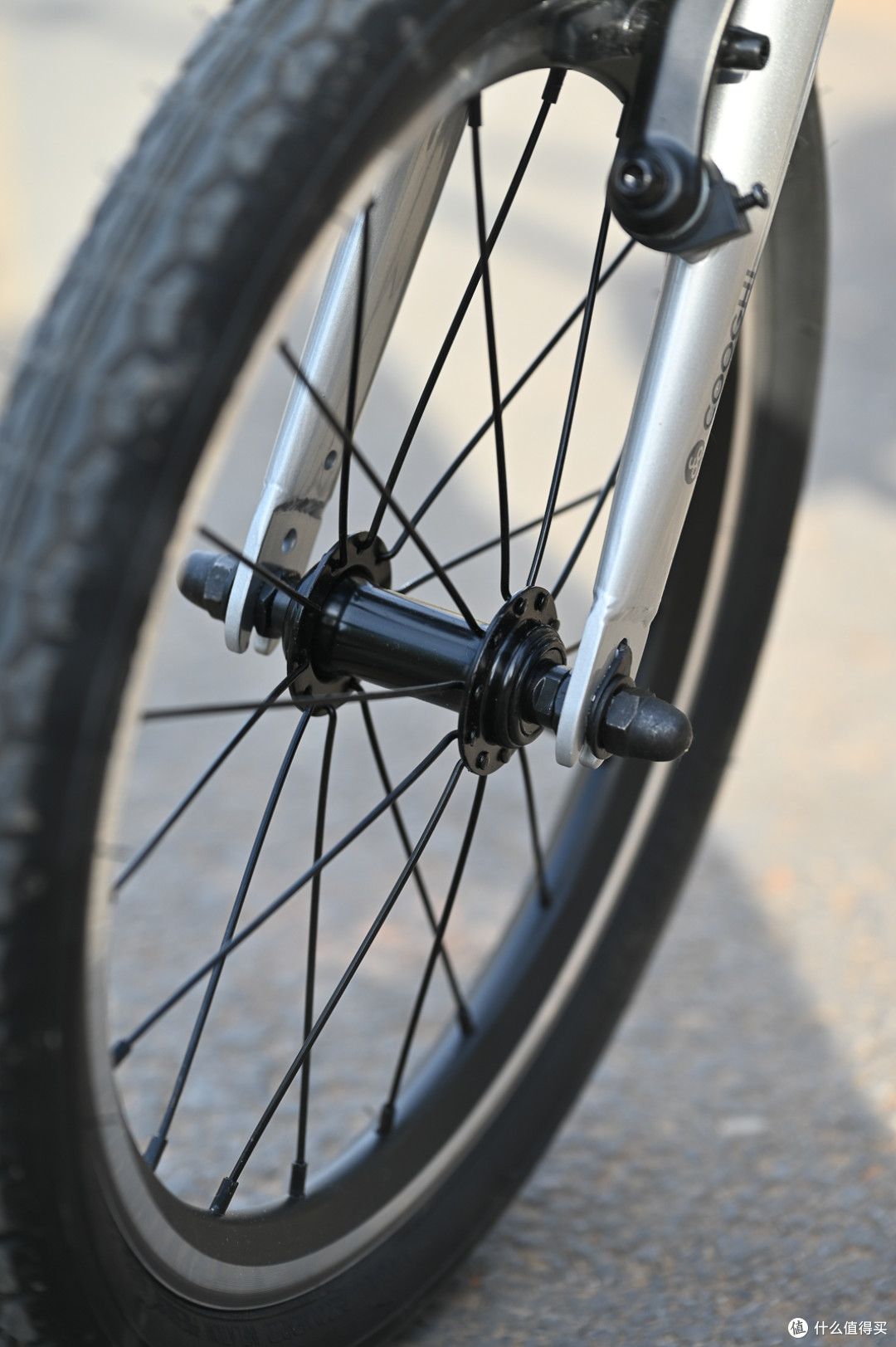 童车怎么选？安全排第一：酷骑F3 碟刹儿童自行车测评