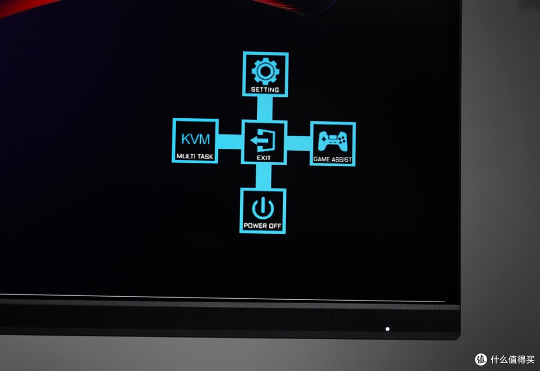 技嘉M32U AE悬臂版显示器评测:4K/144Hz,全能“变形金刚”