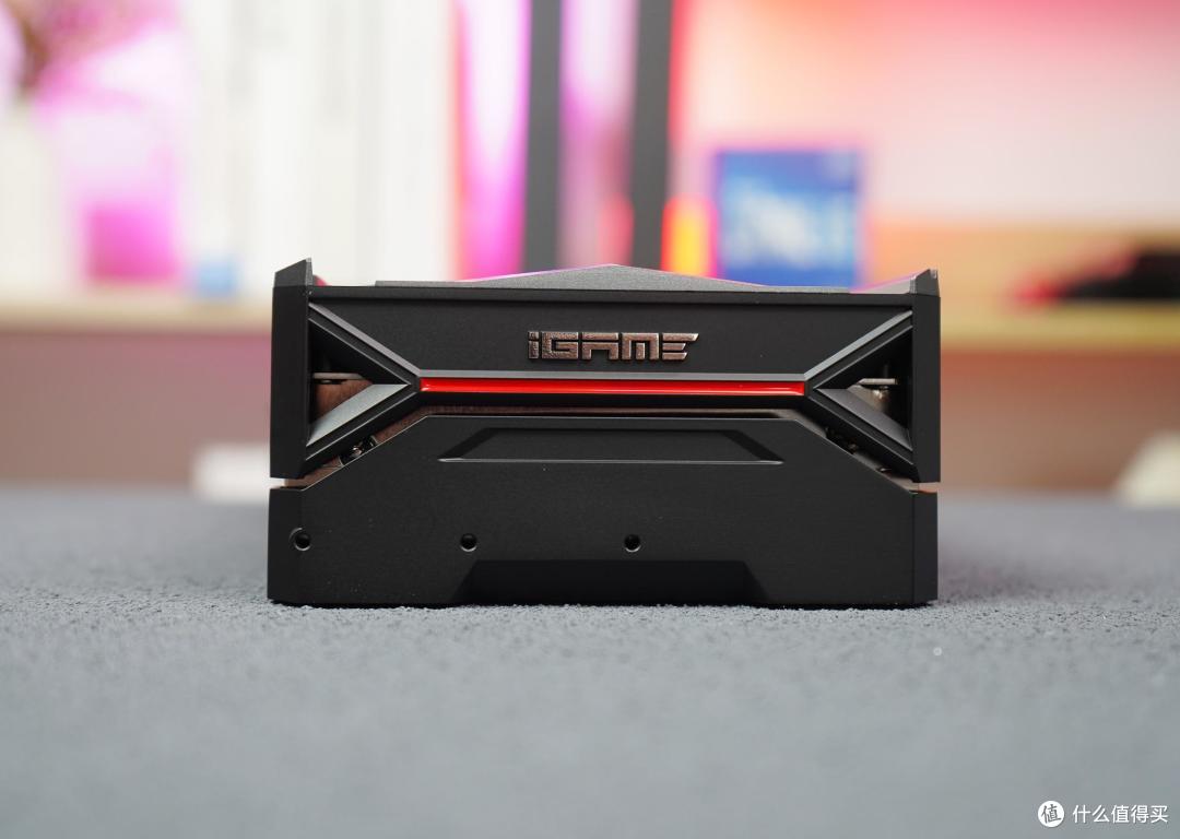 iGame RTX 4070火神显卡评测:万元装机的最佳搭档?