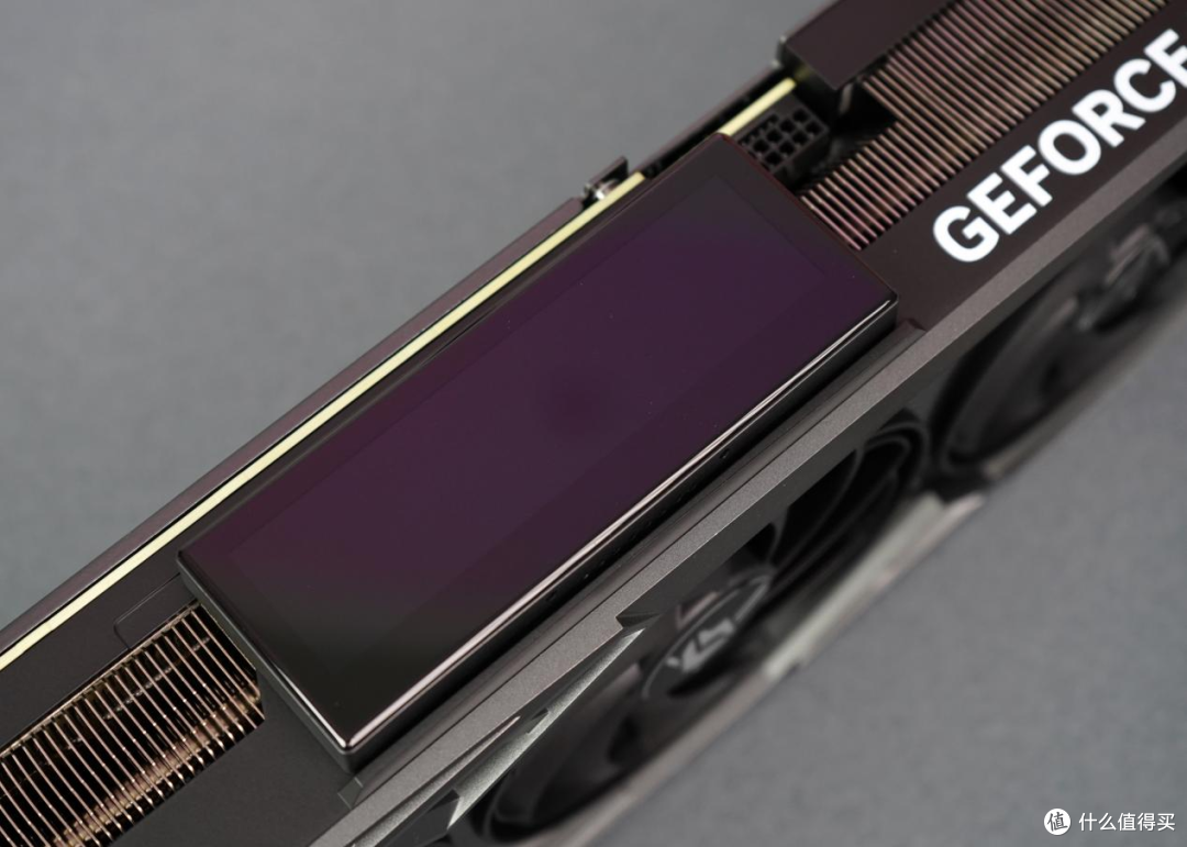 iGame RTX 4070火神显卡评测:万元装机的最佳搭档?