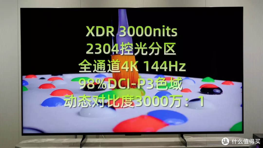 2304控光分区搭配3000nits亮度！TCL Q10H评测体验：画质有多强？