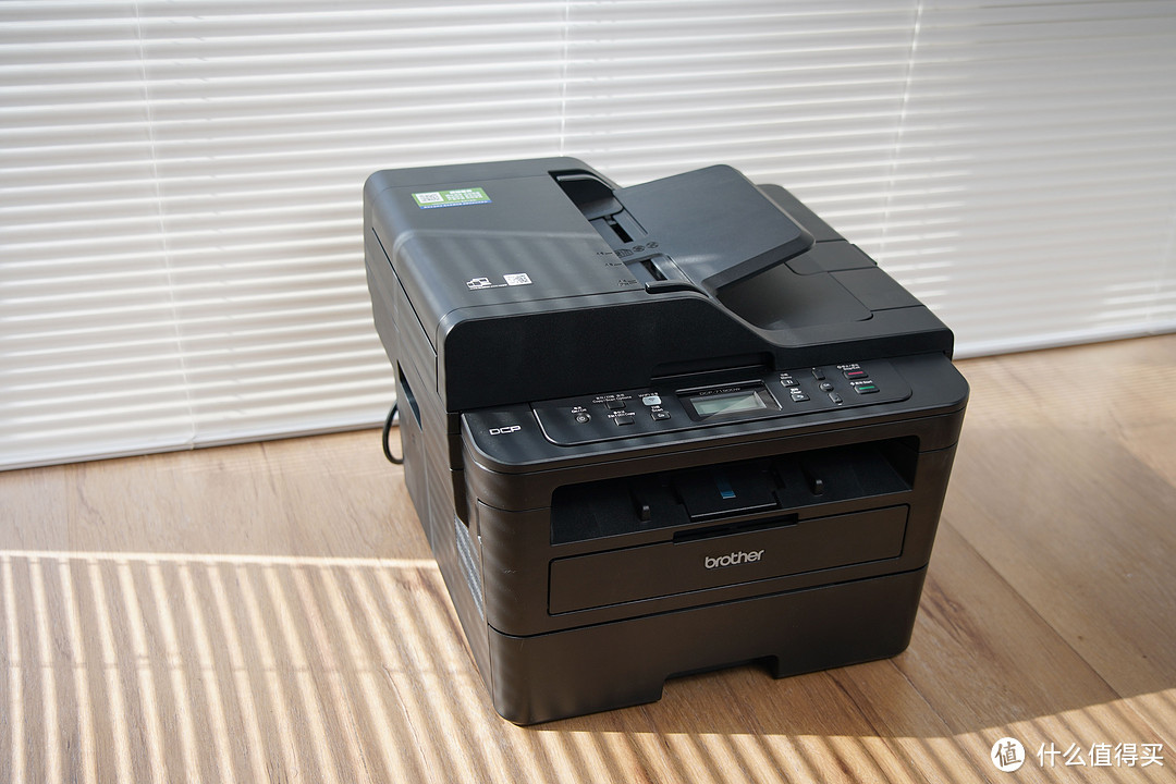 入手了台能覆盖学生和商务用的打印机 兄弟DCP-7190DW一体机