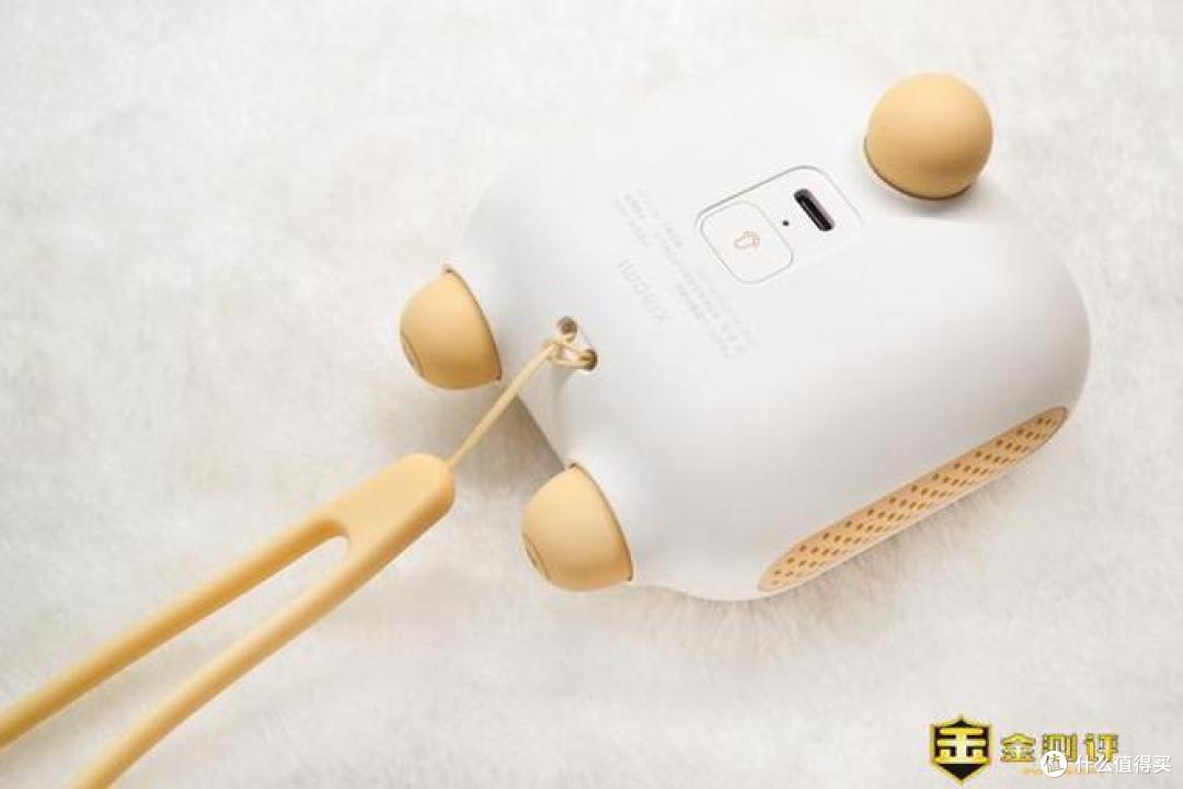 奶声奶气寓教于乐 儿童版的小米小爱音箱