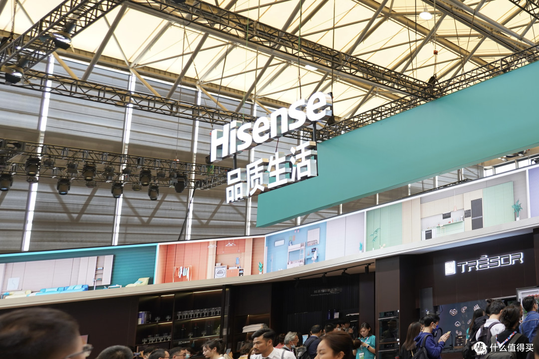 游戏、画质、音质全面升级,144Hz+220分区,海信ULED全新游戏电视Ace2满足你对游戏电视的一切需求
