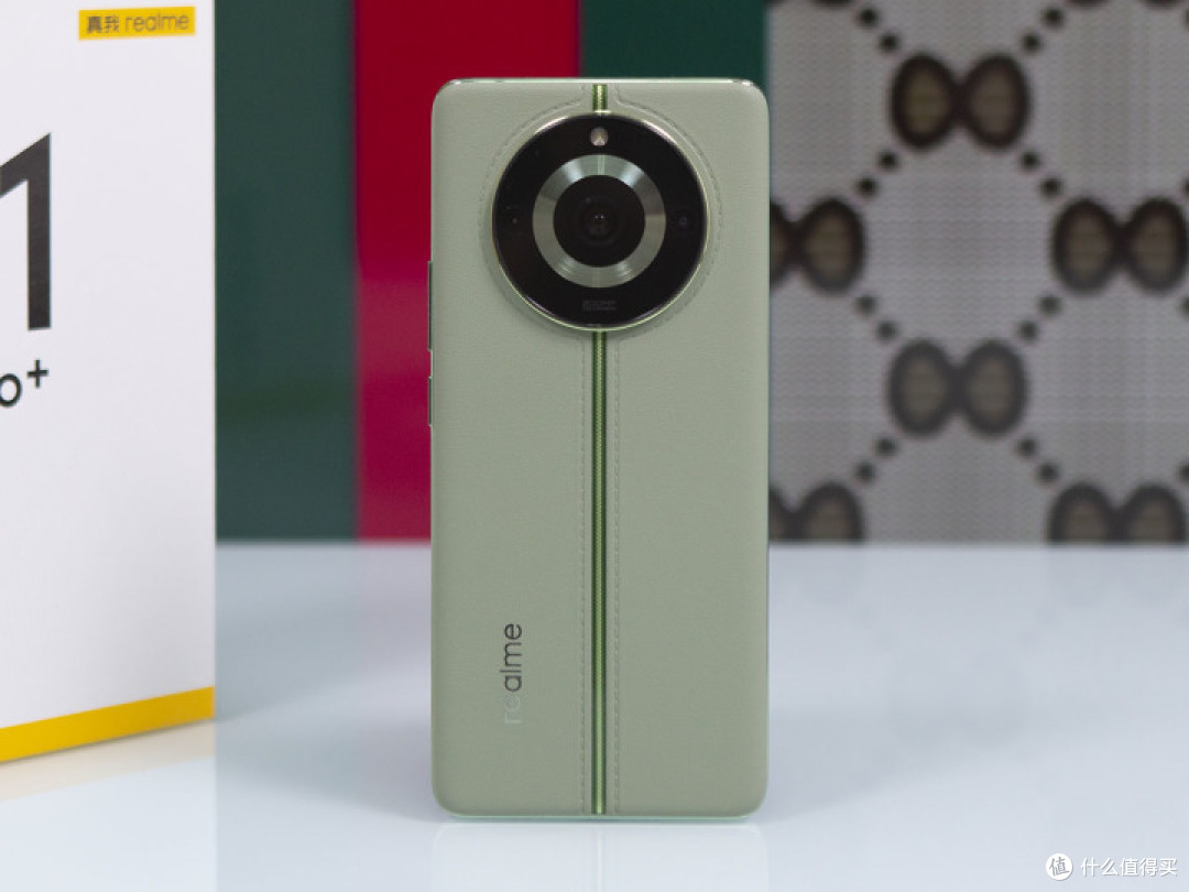 realme真我11 Pro+评测 影像设计质感双双越级
