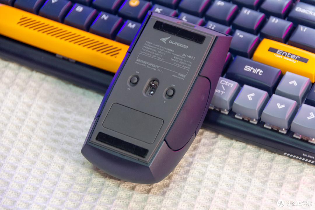 好马配好鞍 键鼠全配齐 给Hi Keys键盘 安排上了Hi Click鼠标