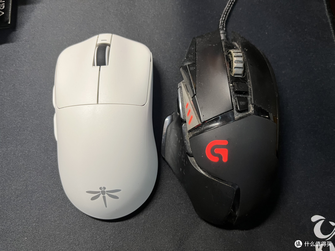 对比G502
