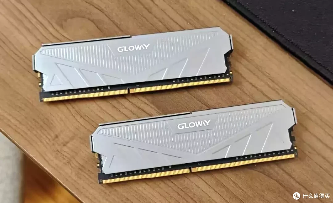 别等618了,内存白菜价,300多元的光威天策DDR4 32G,超高性价比