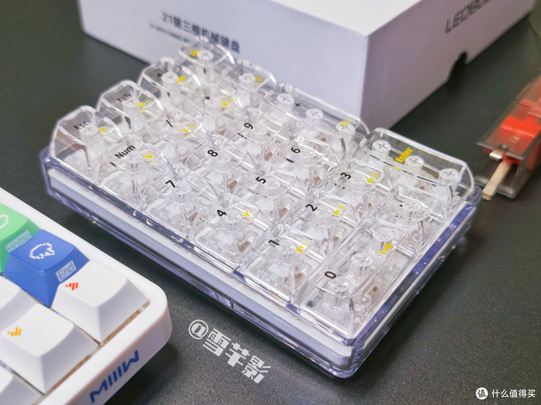 数字伴侣|夏天到了送你一个小冰块吧，小配列键盘的冰爽数字伴侣来啦！