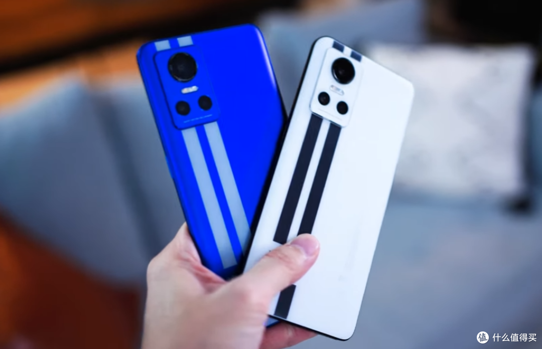 天玑8100加速收尾,12GB+256GB仅1799元,还有150W快充