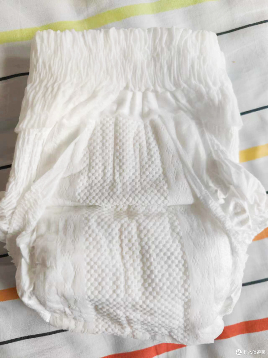 屁屁研究所——12款不同品牌的尿不湿（7款纸尿裤+5款拉拉裤）无广实测大横评