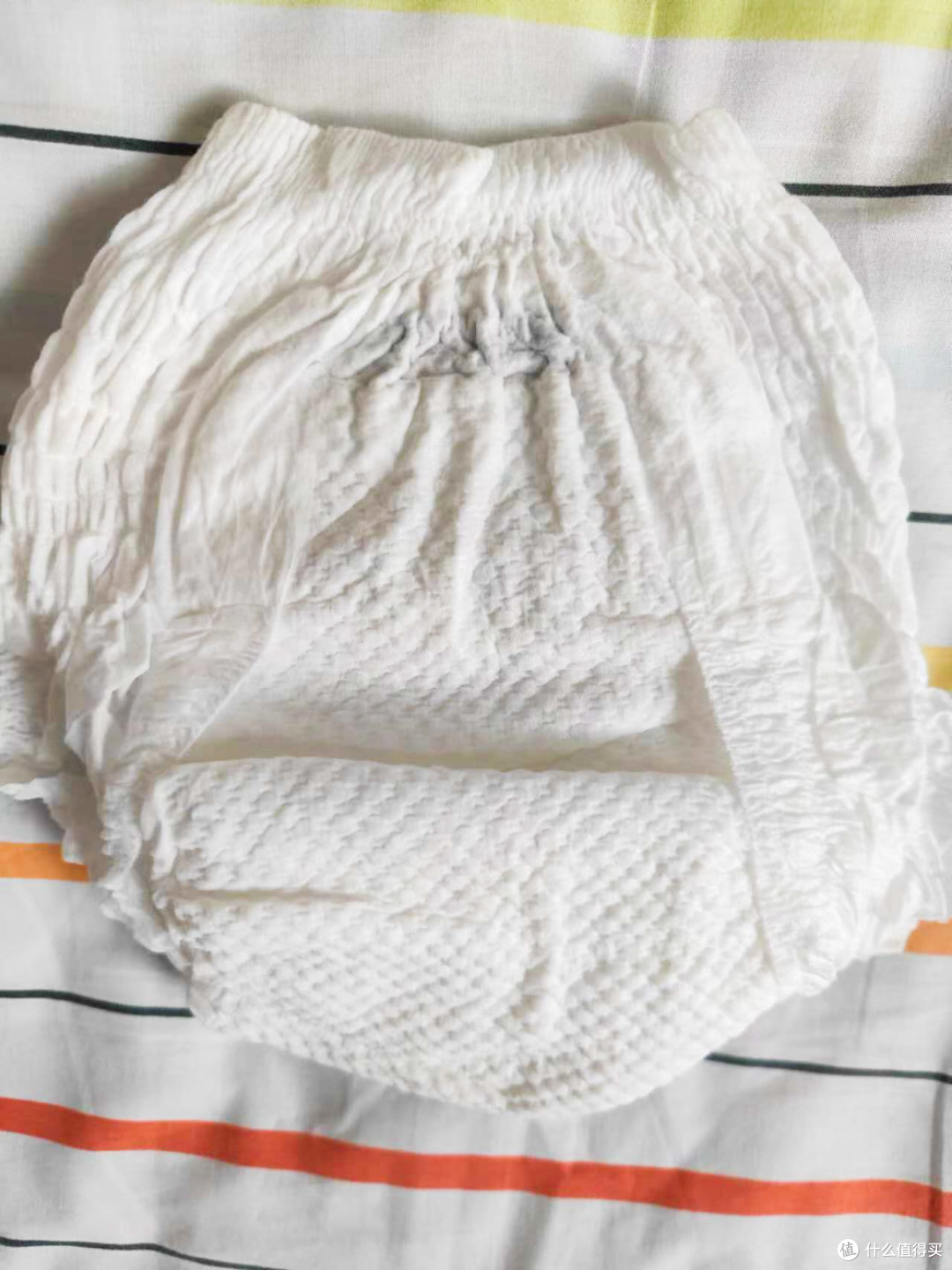 屁屁研究所——12款不同品牌的尿不湿（7款纸尿裤+5款拉拉裤）无广实测大横评