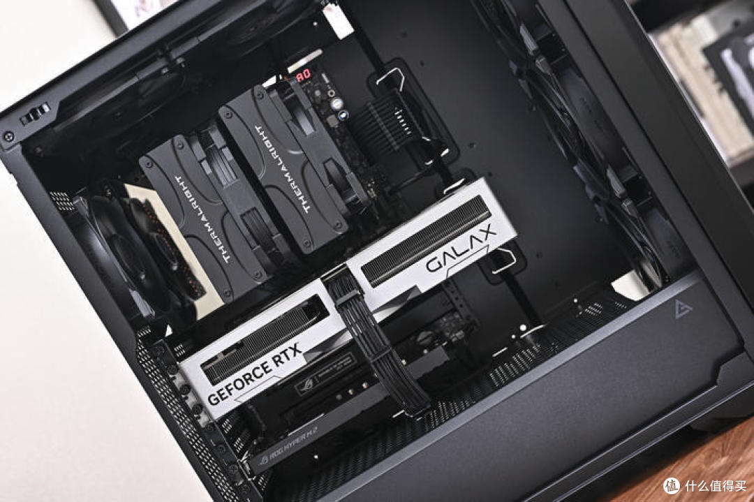 无光风塔——ROG Z690 HERO+影驰 4070Ti+安钛克 P1 初星装机展示