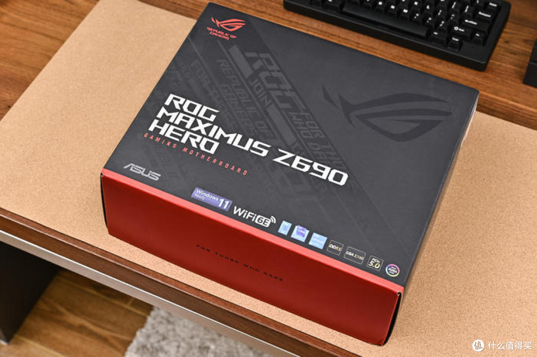 无光风塔——ROG Z690 HERO+影驰 4070Ti+安钛克 P1 初星装机展示