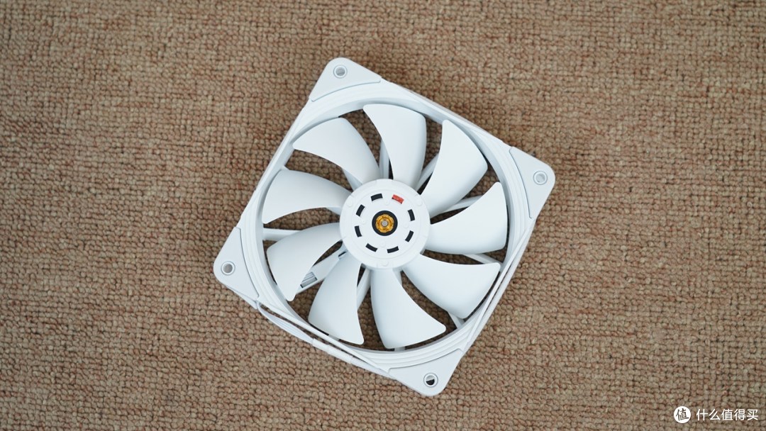 AI搭配，游戏不累，13700K+Z790吹雪+讯景7900XT打造的高端主机分享