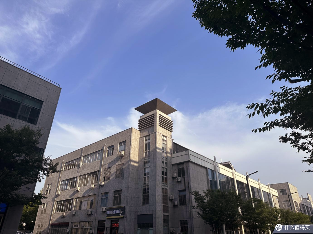 小米13 Ultra全面解析,和iPhone比拍照谁执牛耳?样张实测定输赢