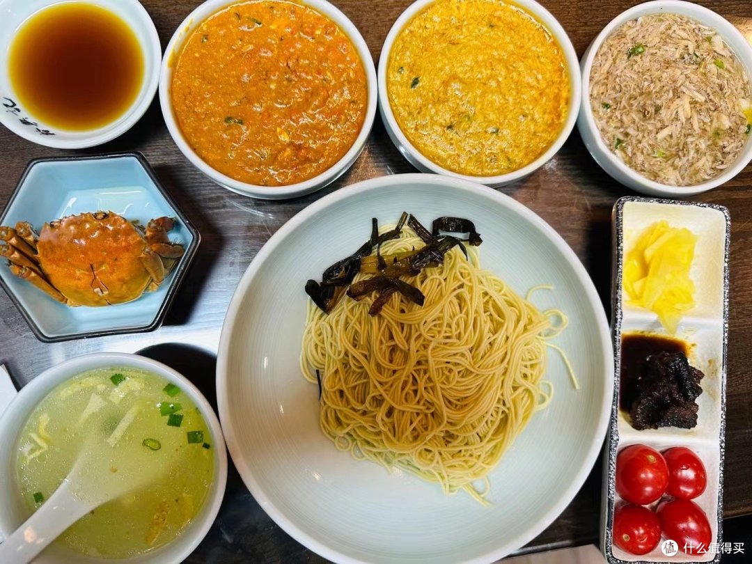 蟹黄面,味道太鲜美了,真想再去吃一碗