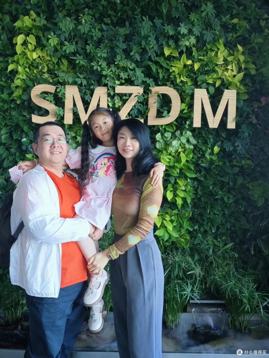 首席生活家的尊荣体验:逛嘉年华+大妈总部儿,吃烤鸭冰淇淋,礼物多到一肩抗不下