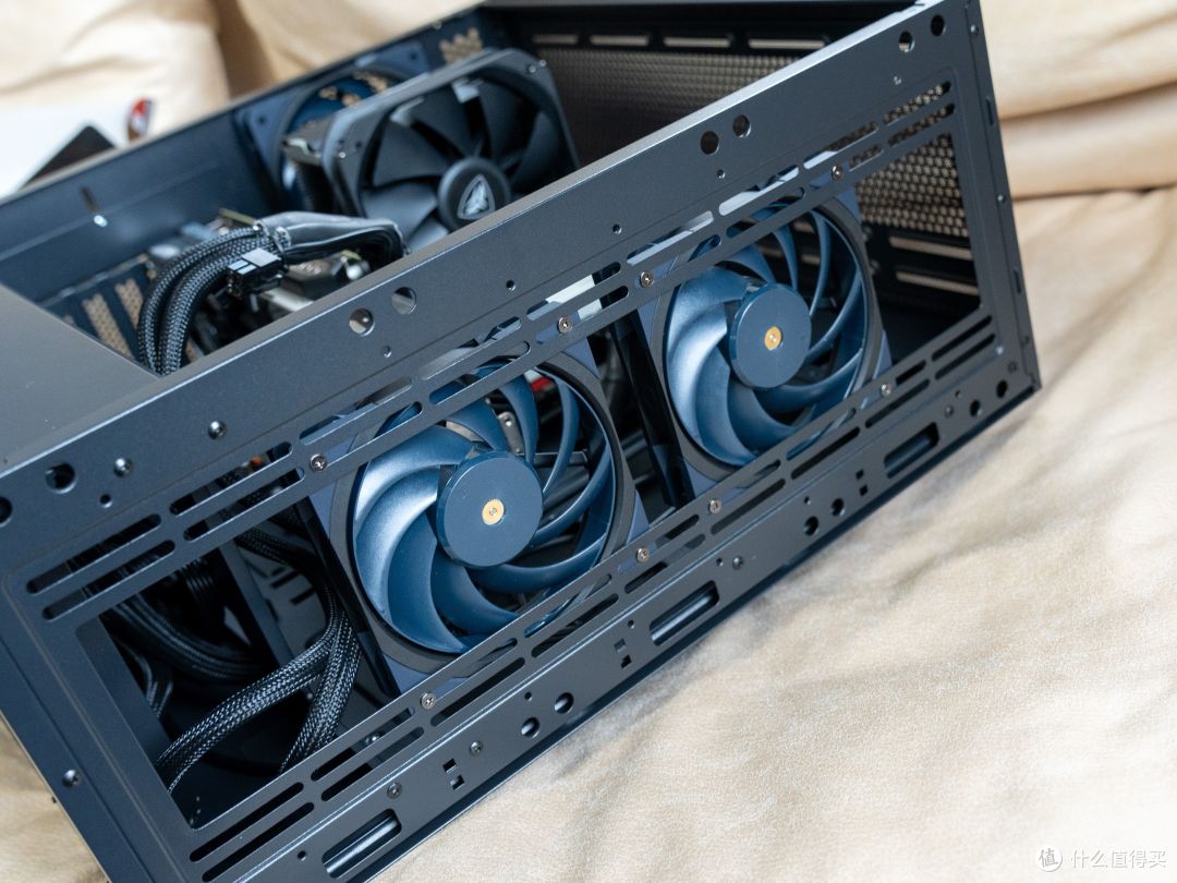 千元级主板优选，技嘉魔鹰B760M GAMING主板评测