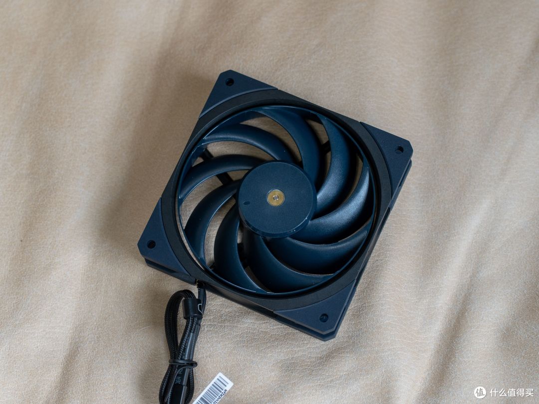 千元级主板优选，技嘉魔鹰B760M GAMING主板评测