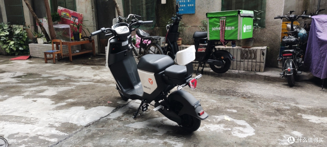 在618前买了雅迪的de2