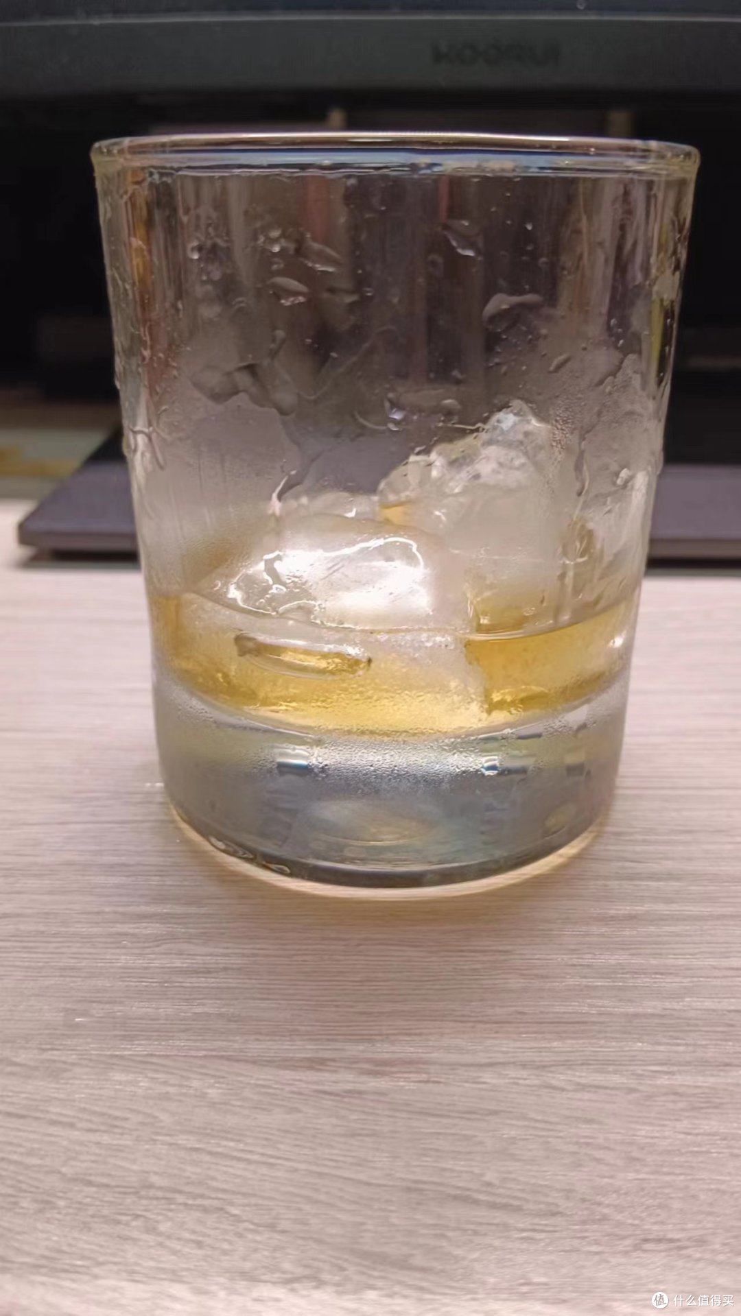 一次喝五种“XX12年”威士忌是什么体验?这次评测来了,切记还是要加冰哦,不然不够苏格兰打卤面味儿
