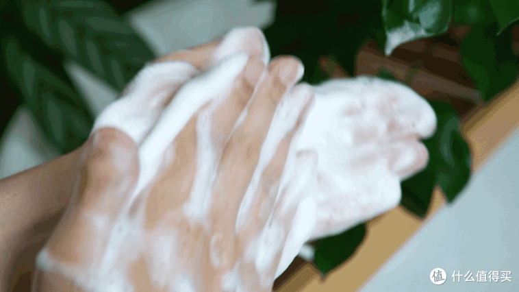 持久清爽不紧绷,控油Pro黑科技:高夫控油净肤洁面泥使用体验