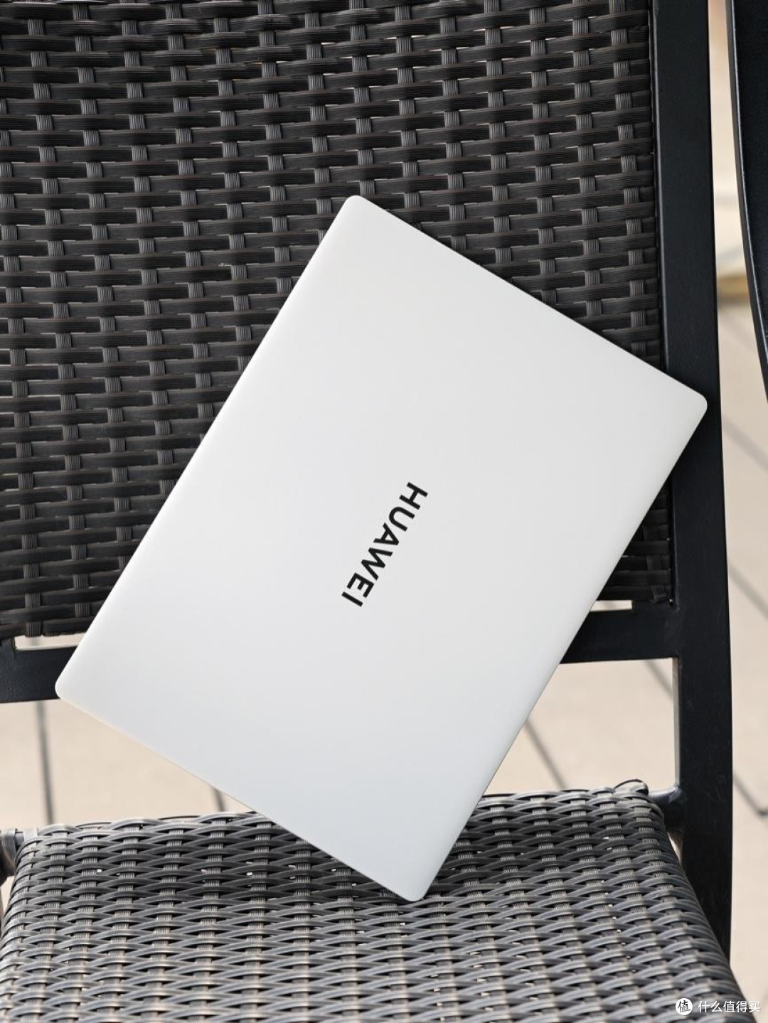 华为MateBook X Pro 2023上手体验:高颜智美,梦中情机