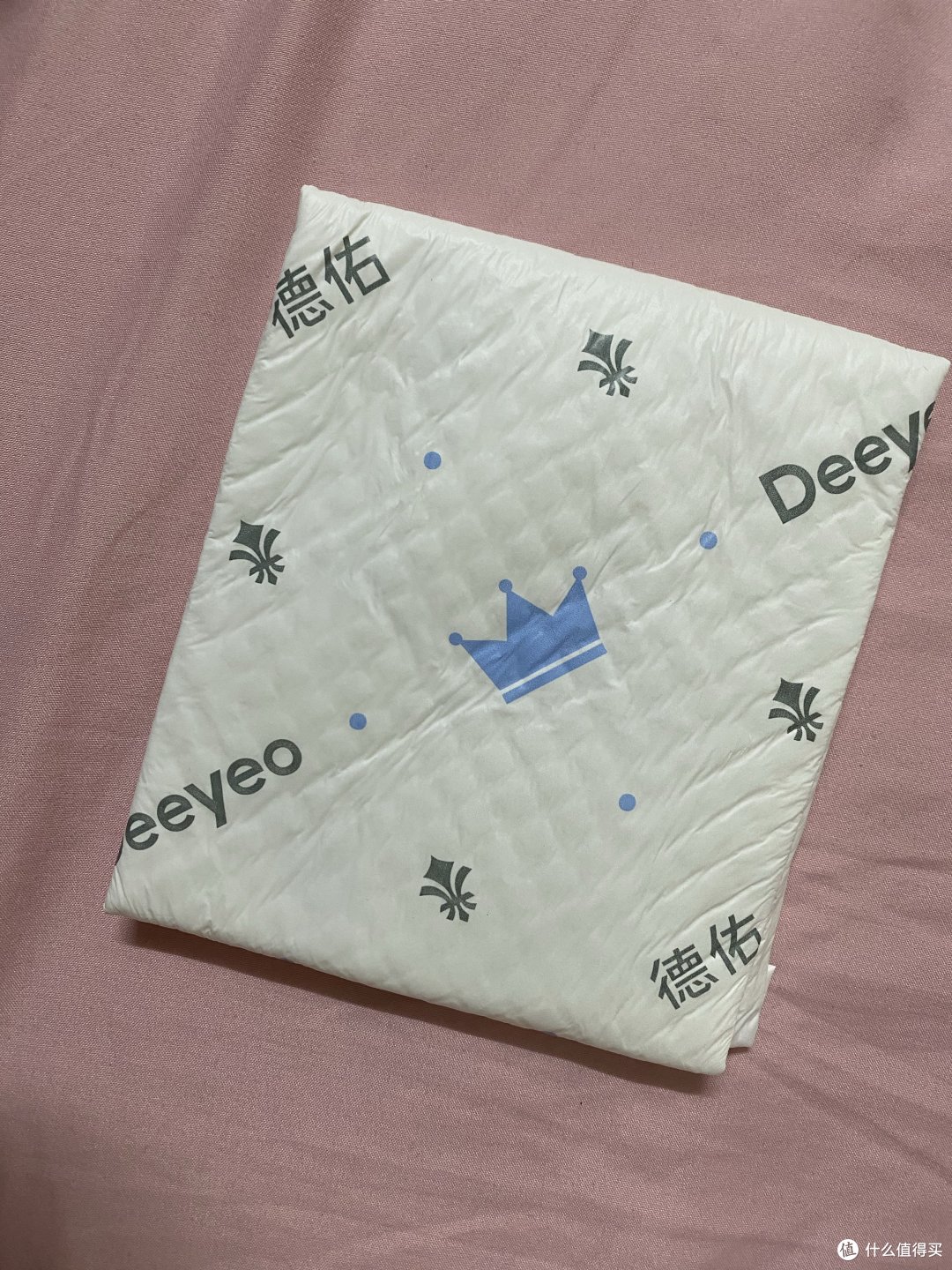 德佑银装婴儿隔尿垫:一次性防水透气,宝宝的好帮手
