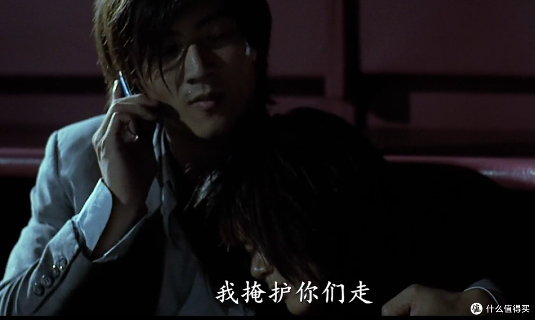 《顺流逆流》，黑白界限中的边缘人生