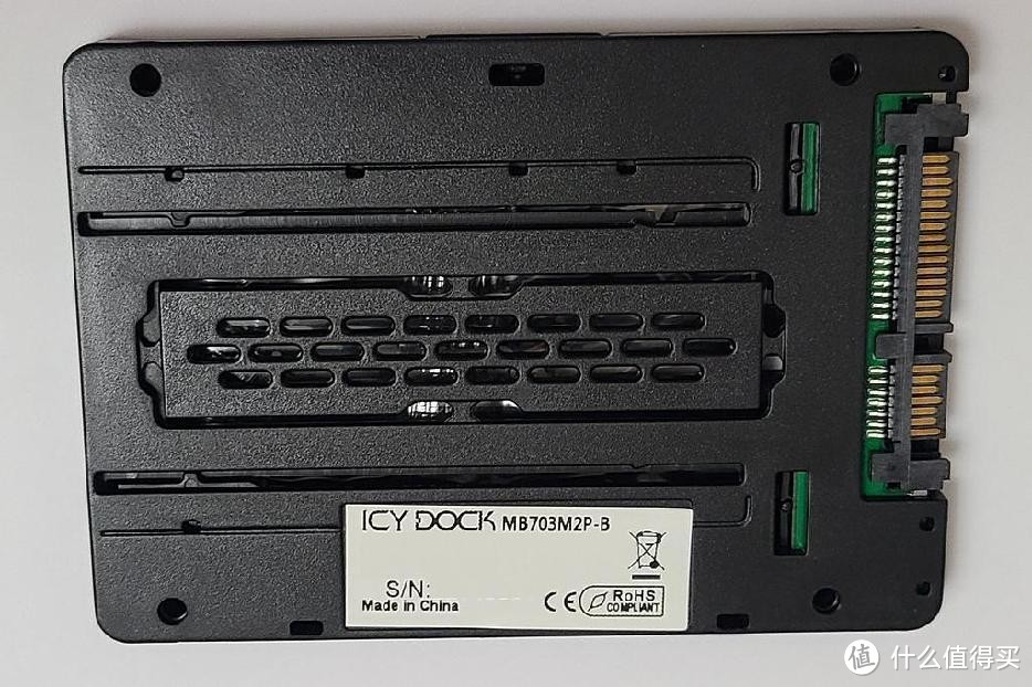 【开箱简测】ICY DOCK MB104U-1SMB 硬盘读取器功能简测