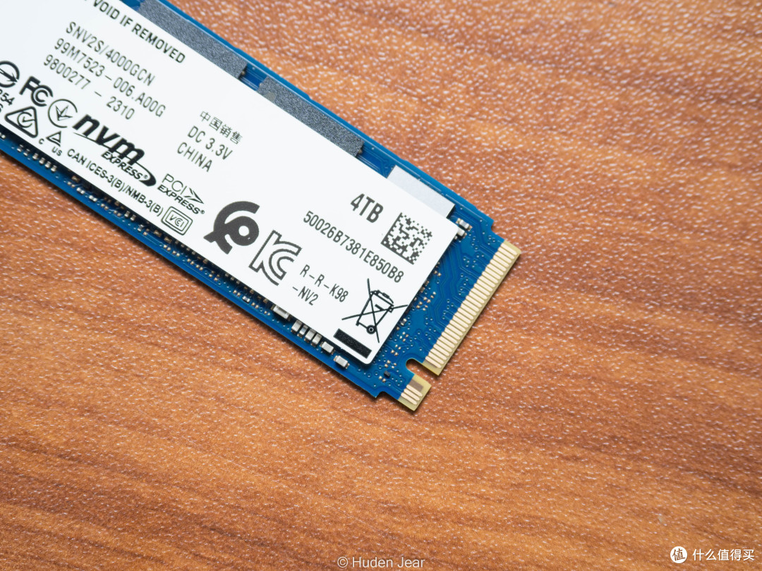 AMD Radeon RX7600首发测试：AMD的甜点补完计划！