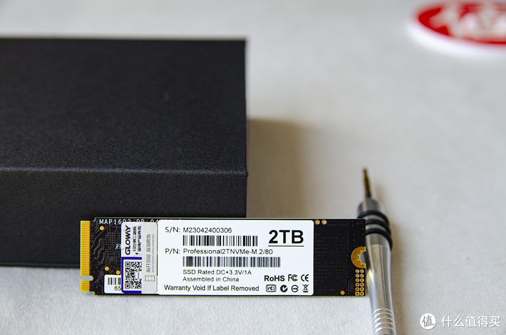 2TB PCIe4.0 SSD白菜价，光威这款固态硬盘提前锁定618爆款