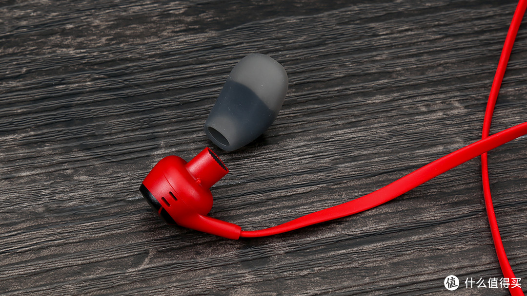 HyperX Cloud Earbuds II入耳式游戏耳机评测：更舒适，更动听