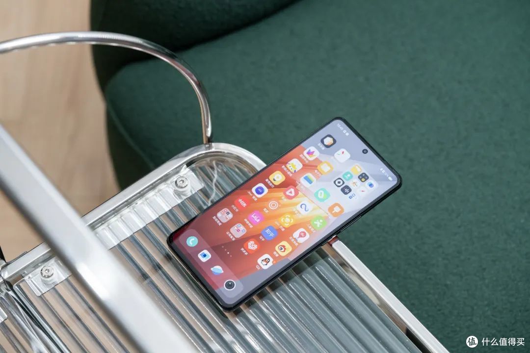 iQOO Neo8 Pro测评:中端机的性能卷成这样,过分了……