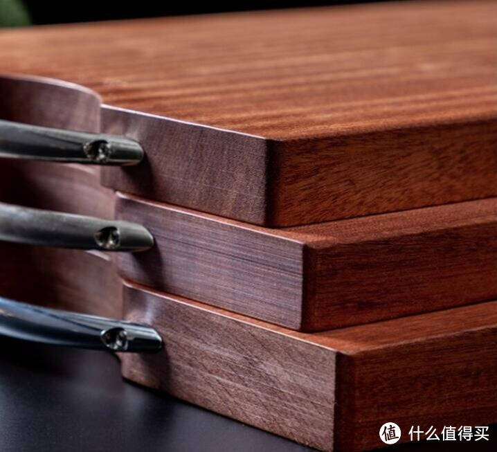 菜板上的小黑点是怎么回事,乌檀木菜板,有效避免霉变