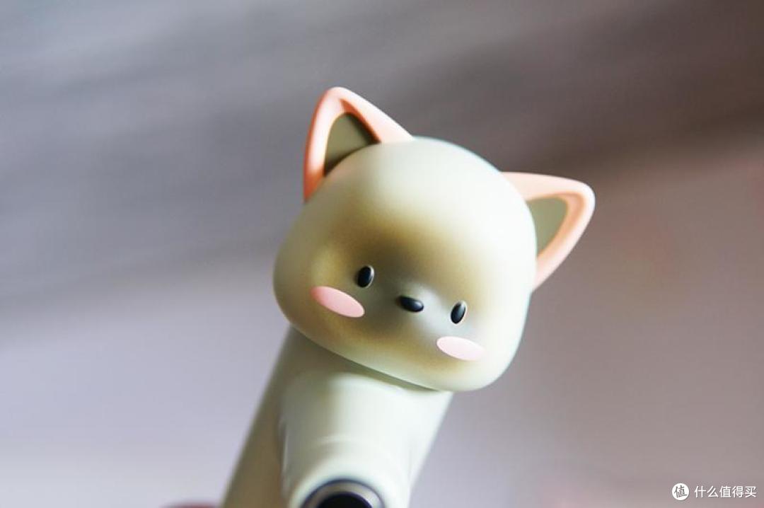 颜值与实力并存的礼物天花板:ACECOOL贴贴猫按摩仪体验